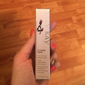 Mary Kay timewise eye renewal cream
