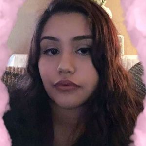 Meet your Posher, Karina