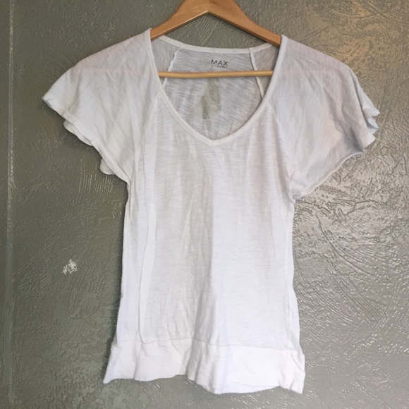 🌻🌷Pretty white shirt sleeve top