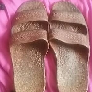 Hawaiian rubber sandals