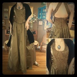 ❤️Donated❤️Silk Jessica McClintock formal  dress