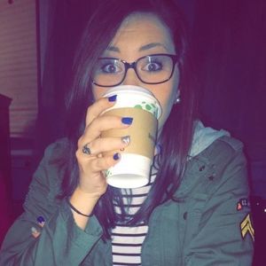 Meet your Posher, Viktoria