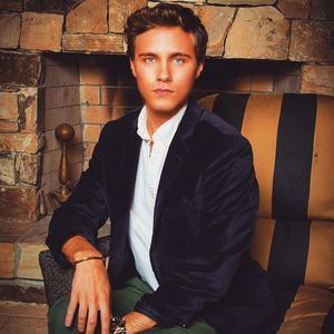 Meet your Posher, Taylor