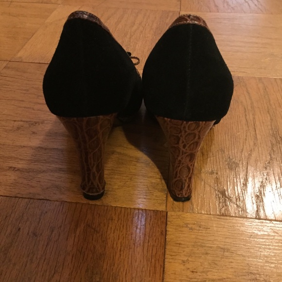 heels - Picture 2 of 3
