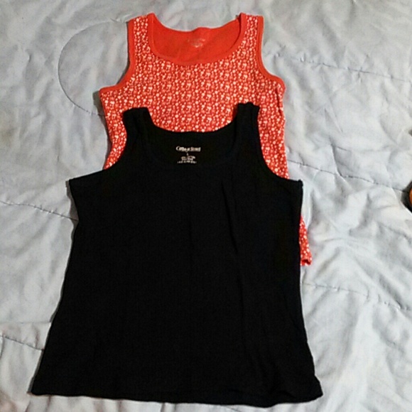 Tank top bundle size Large