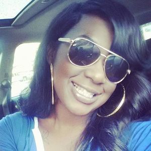 Meet your Posher, Nina