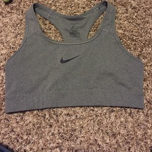 Sports bra