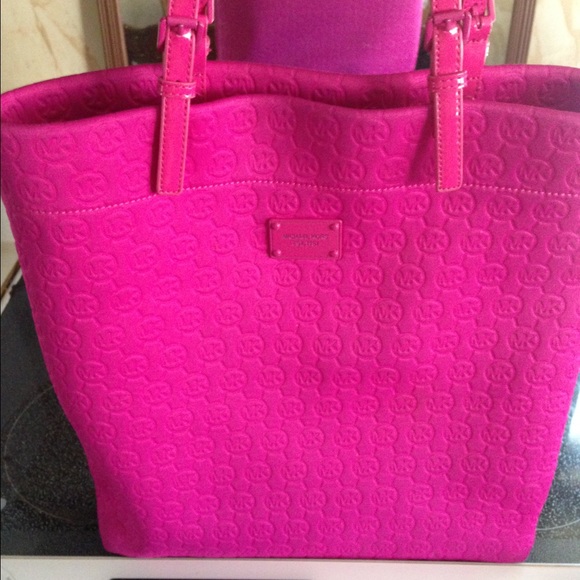 Michael Kors purse