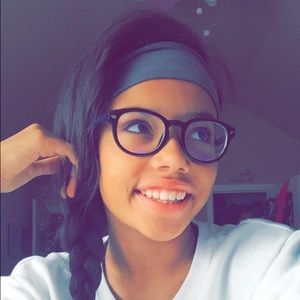Meet your Posher, Bria
