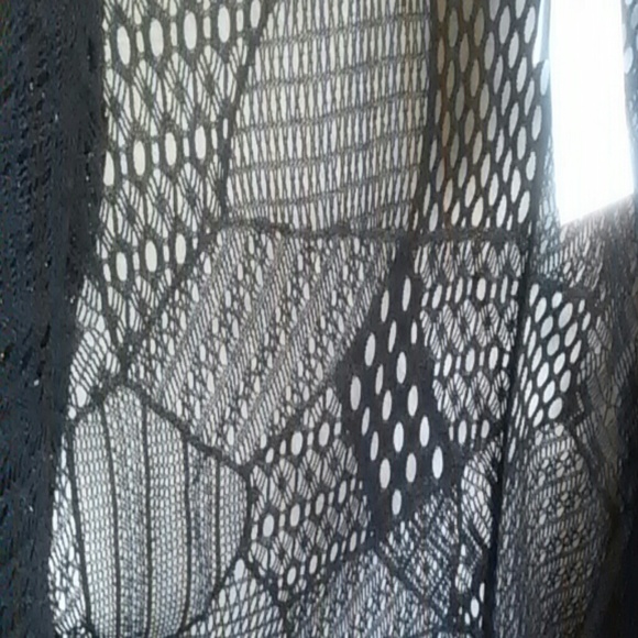 SALE 🎈Multi pattern fringe  cover up - Picture 2 of 2