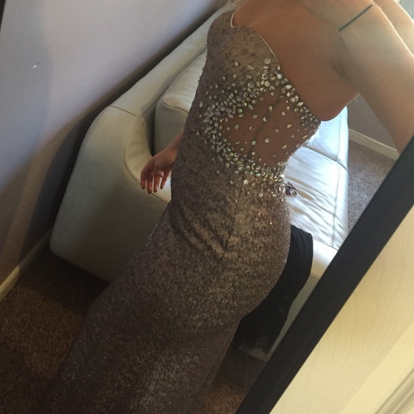 Sequined prom dress - Picture 4 of 4