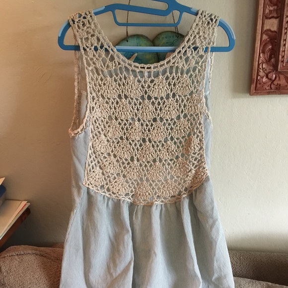Free People Tops - FREE PEOPLE Tank Top with crochet. Size Large.