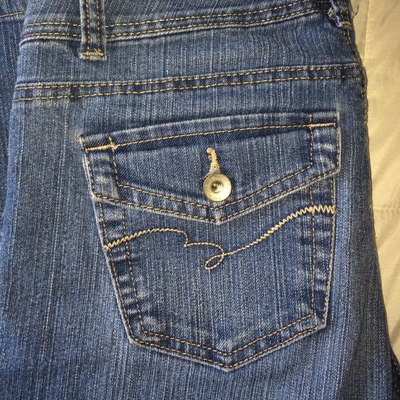 Nine West Jeans - Picture 3 of 3