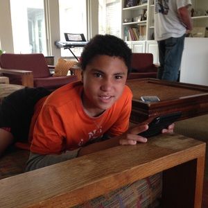 Meet your Posher, Leslie