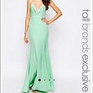 Jarlo Tall Helena Sweetheart Neckline Maxi Dress