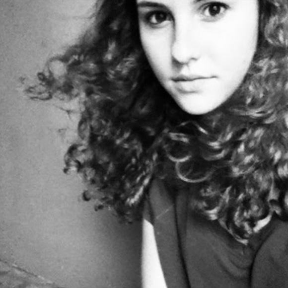 Meet your Posher, Charlene