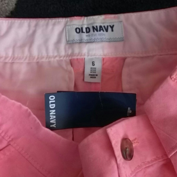 Nice Short Pants Old Navy - Picture 3 of 4
