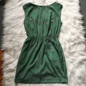 Francesca's sz SM green/gray printed dress
