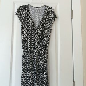 Black and White Geometric-Print Wrap Dress