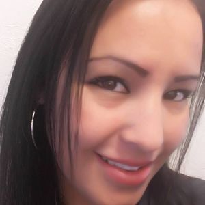 Meet your Posher, Marisa