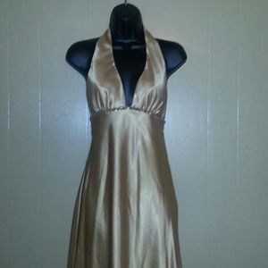 Evening gown prom dress sz 3 gold halter