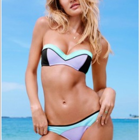 VS Surf Flirt Bandeau Bikini Top