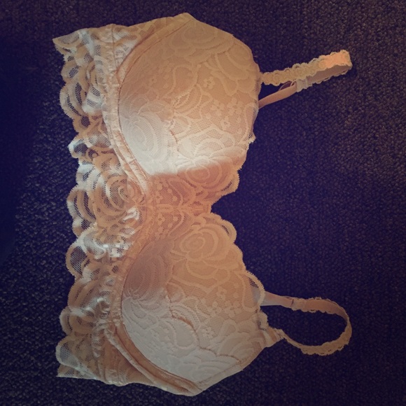 Victoria Secrets Lace Bralette