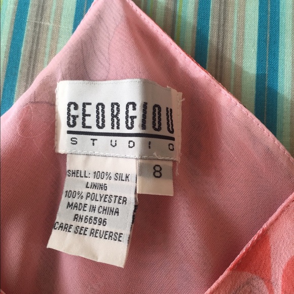 Dress - Picture 3 of 3