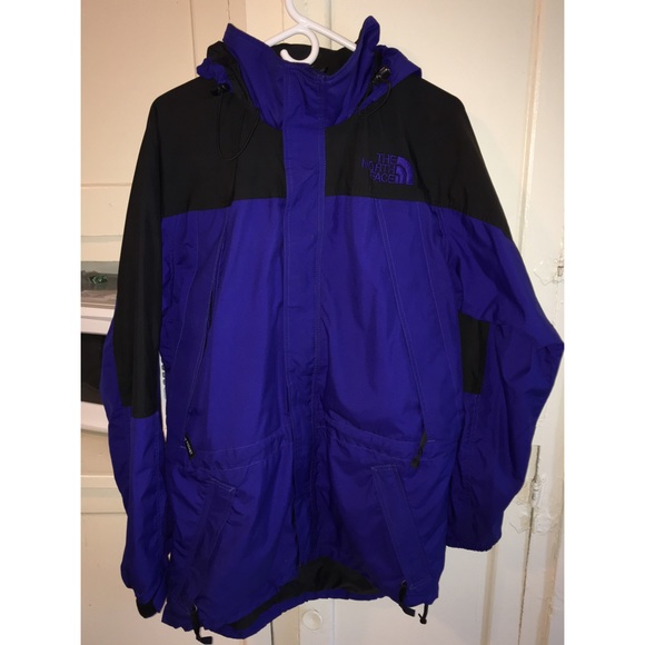 Men's north face jacket.