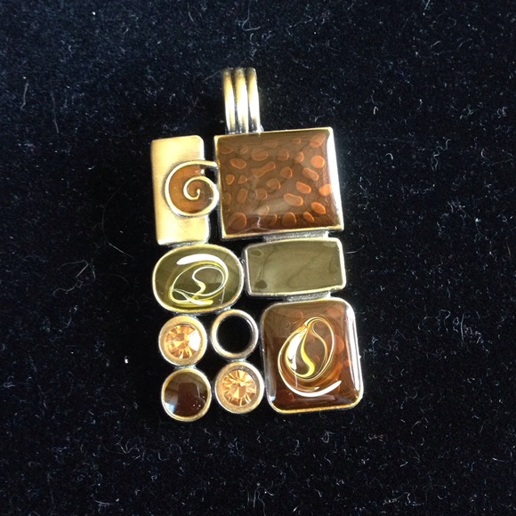Premier Designs "Gallery" pendant/enhancer