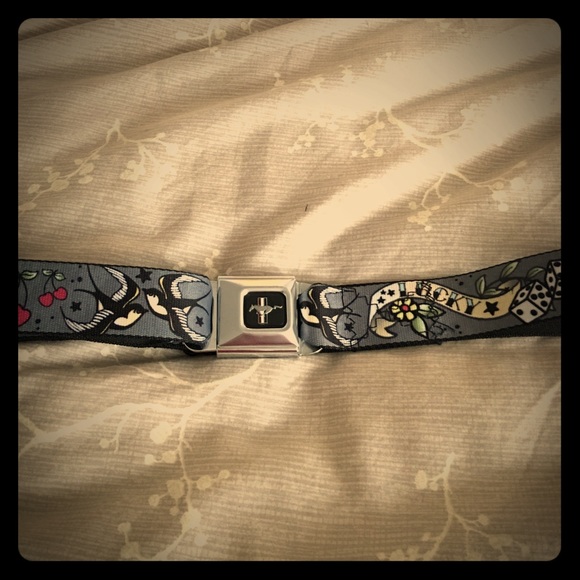 Mustang logo and Ed hardy seatbelt belt