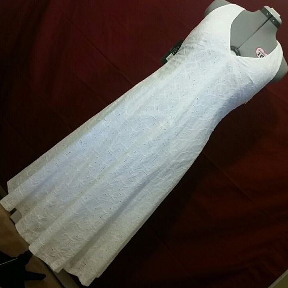 WHITE EYELET HALTER DRESS NWT