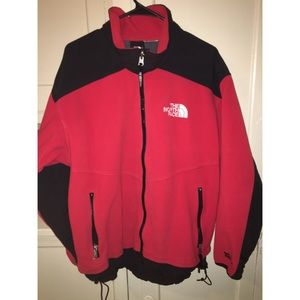 Men's northface sweater.