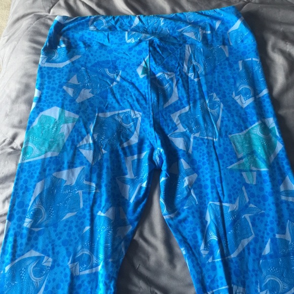 Lularoe TC fish