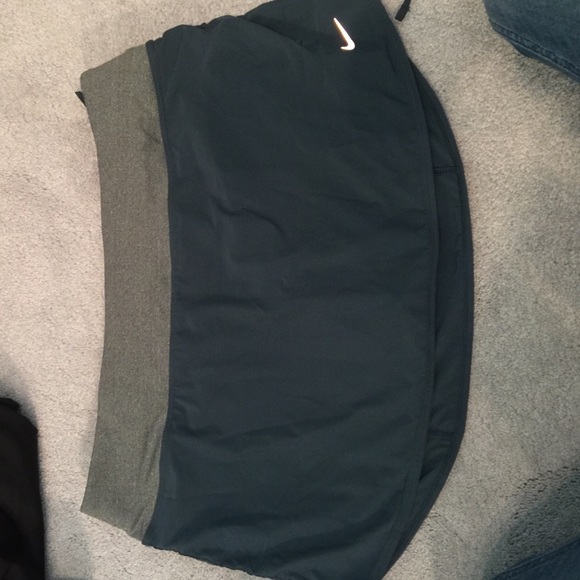 Nike tennis skort