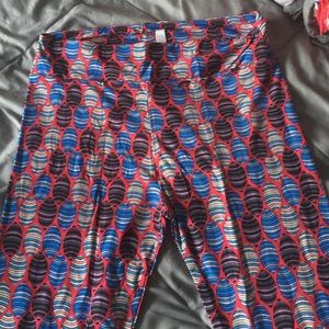 Lularoe TC egg leggings