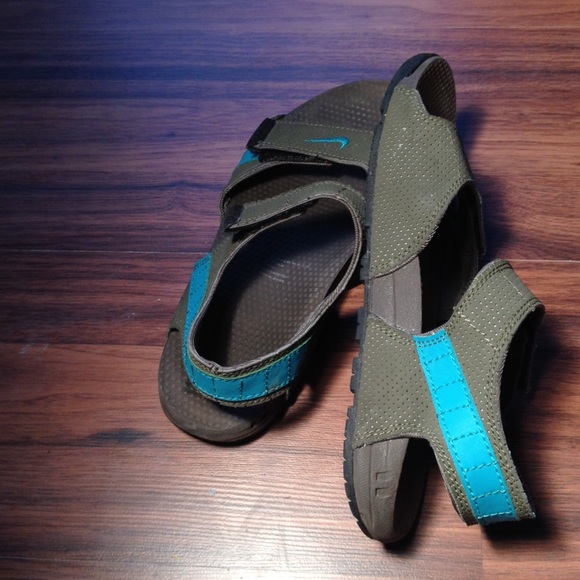 Nike sandals