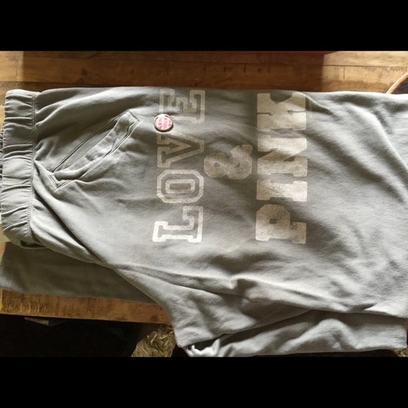 Victoria secret sweatpants size large