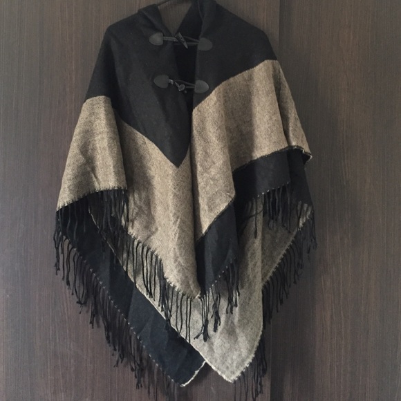 Fringe poncho