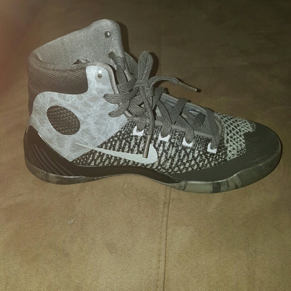 bryant sneakers
