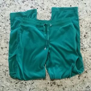 Green fleece sweat pants