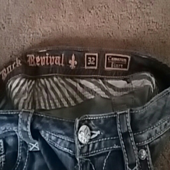 Sold - Picture 3 of 4