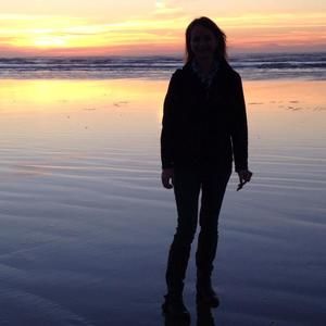 Meet your Posher, Nickie