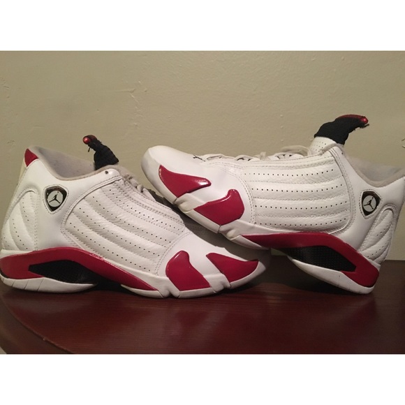 Men's Jordan's.