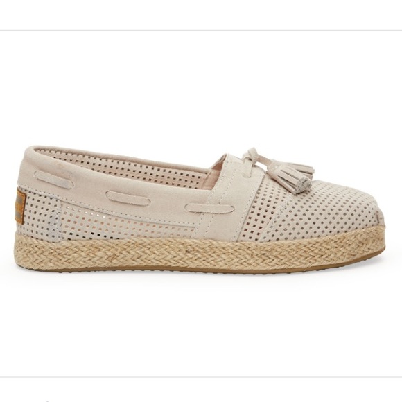 NIB TOMS High Rope Classic w/ tassels