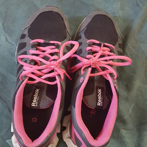 Reebok running shoes - Picture 3 of 3