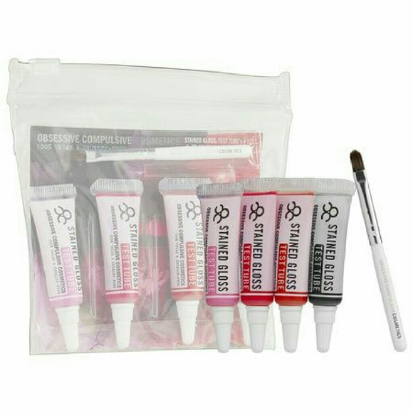Obsessive compulsive cosmetics stained gloss set