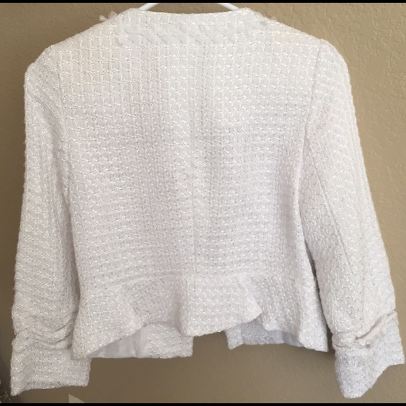 Kate and Rosy White Blazer size Extra Small. - Picture 2 of 4