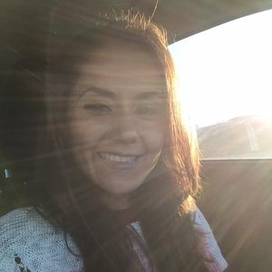 Meet your Posher, Adriana