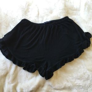 Black Vodi Shorts